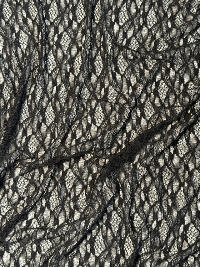 NOV-LAC63-2 BLACK LACE